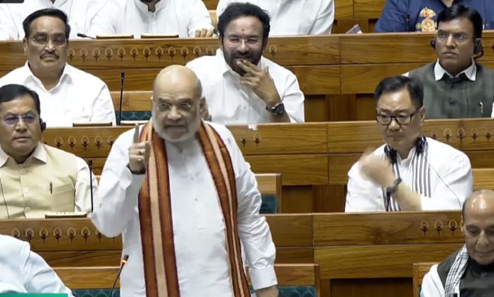 Amit shah fire on chidambaram