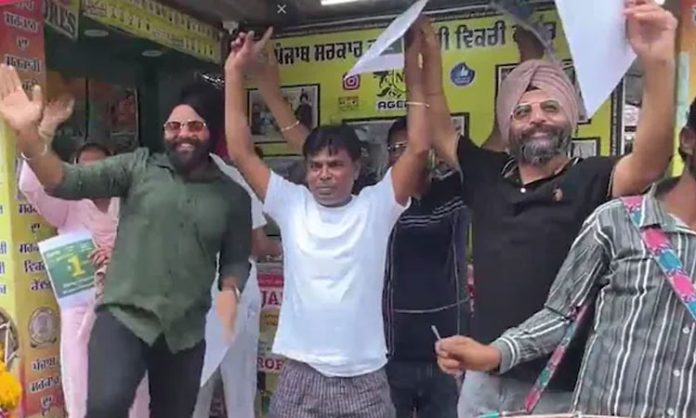 Punjab labour wins Rs 1 crore lottery