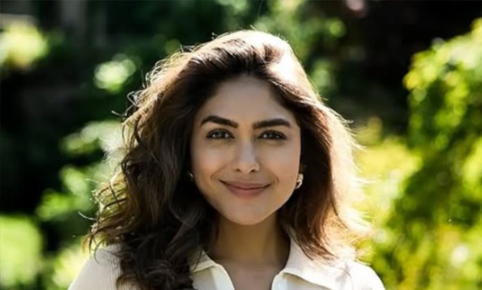 Mrunal Thakur