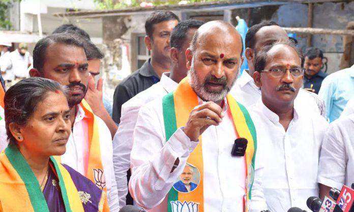 Bandi sanjay comments BRS- Congress