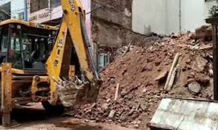 ancient building collapsed