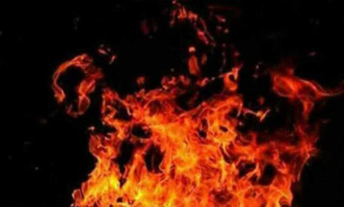 fire broke two-wheeler mechanic shop