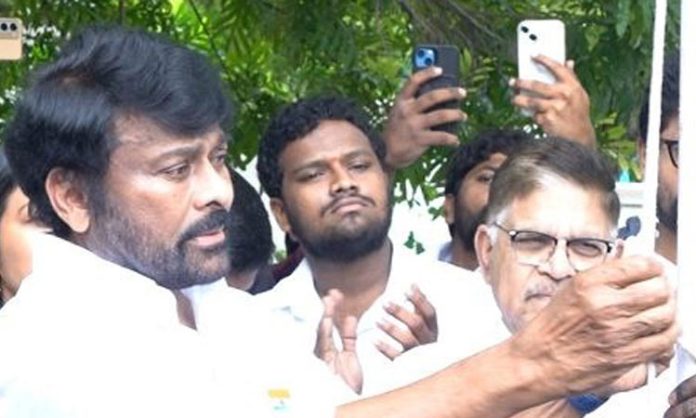 Megastar Chiranjeevi celebrations national flag