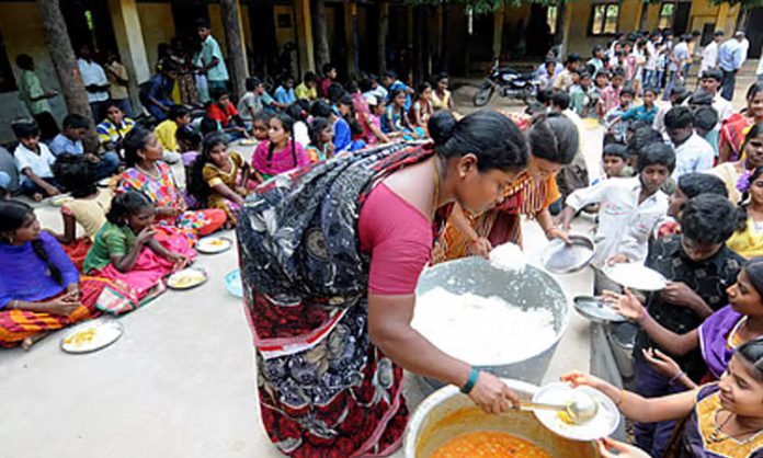 Food poisoning cases Telangana schools