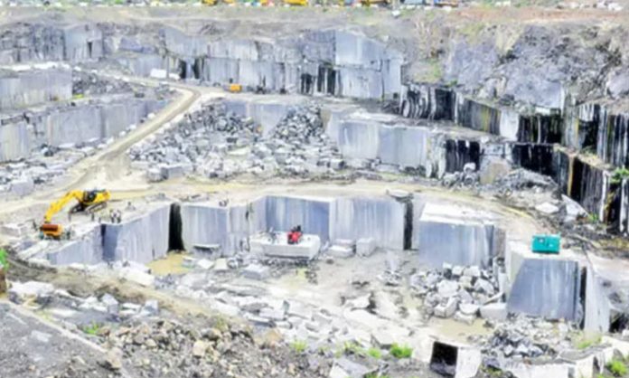 occurred granite quarry Ballikurava