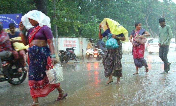 Heavy rains Andhra and Telangana