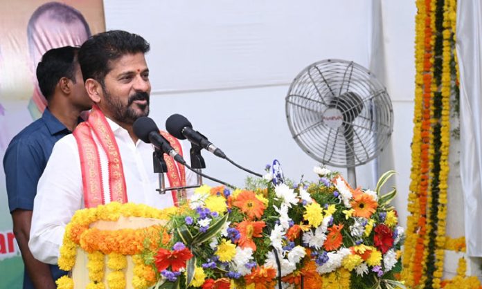 development IT sector India Rajiv Gandhi