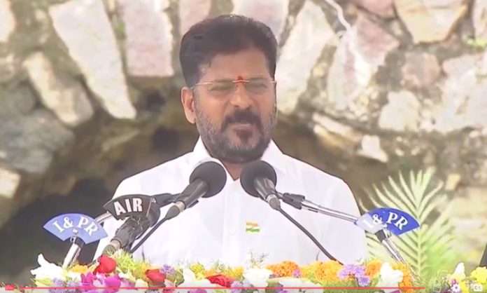 Revanth reddy speech at Golconda fort