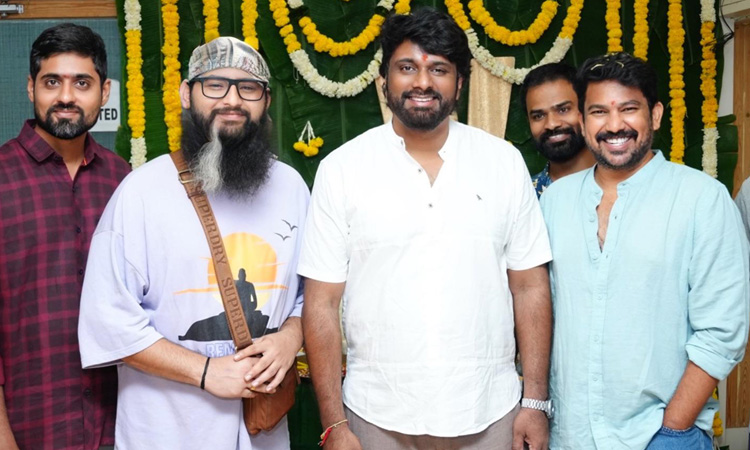 ‘కొక్కొరొకో’ ప్రారంభం