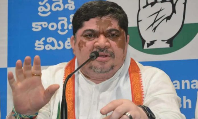 Ponnam Prabhakar comments BJP