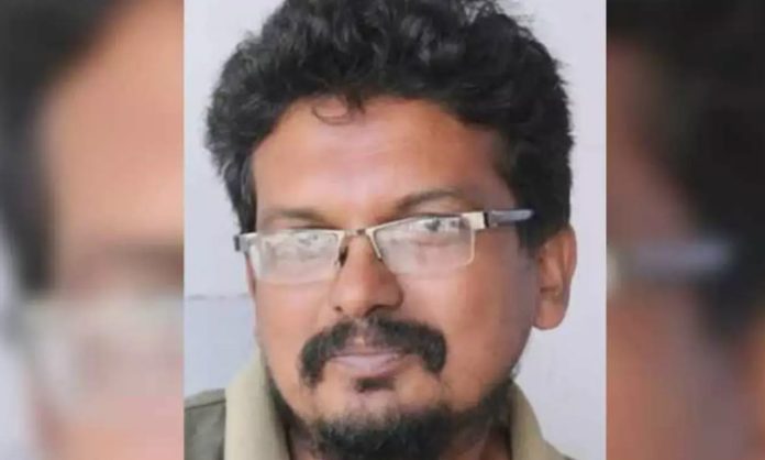 KTR condoles death writer Kompalli Venkat Goud
